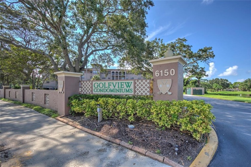 *LIVE THE FLORIDA LIFE STYLE*  This lovely one of a kind end - Beach Condo for sale in Gulfport, Florida on Beachhouse.com