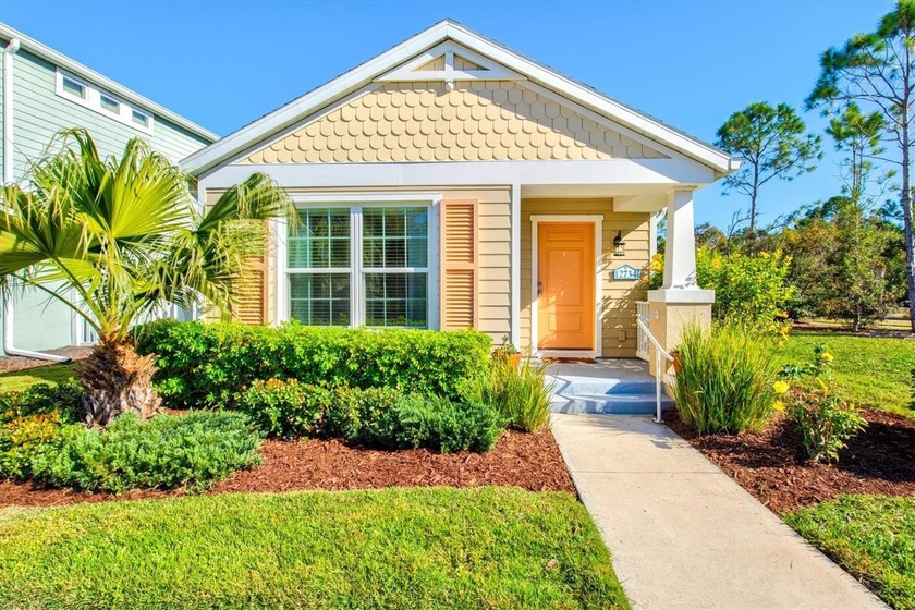Enjoy peaceful pond views and glowing sunsets from the front - Beach Home for sale in Venice, Florida on Beachhouse.com