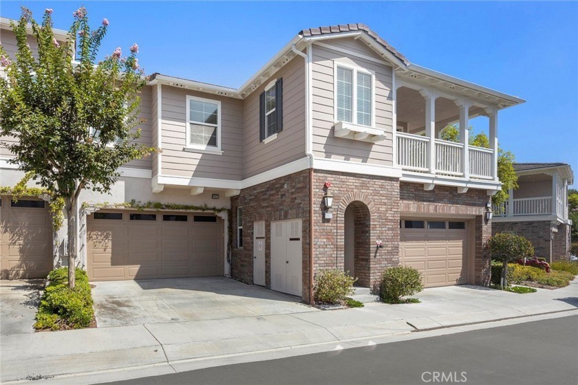 Surround yourself with golf course living and an ideal location! - Beach Condo for sale in Yorba Linda, California on Beachhouse.com