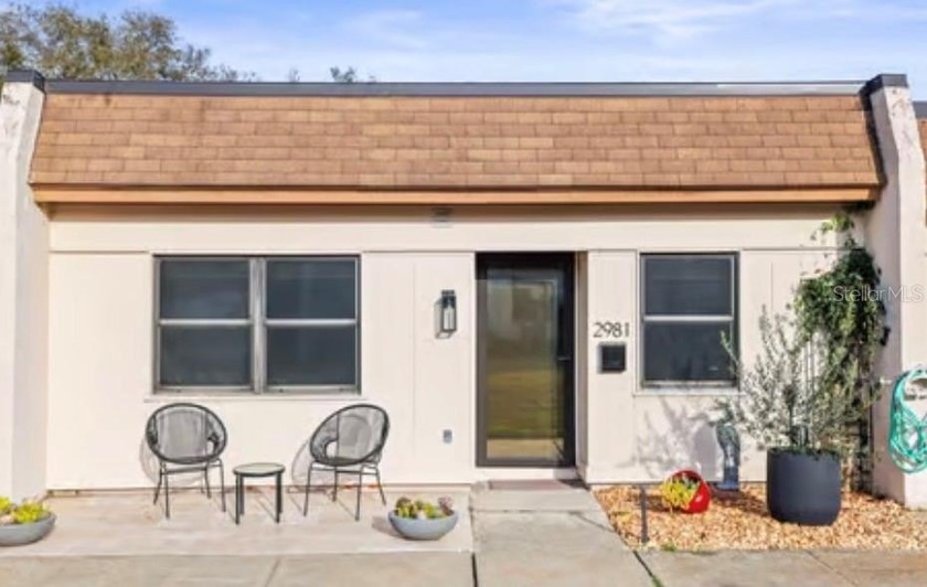 Welcome to this fully updated 2BR/2BA villa in the 55+ Mission - Beach Condo for sale in Clearwater, Florida on Beachhouse.com