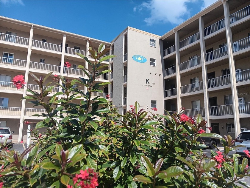 Move-In Ready Florida Living at Lake Bayshore!
Welcome to this - Beach Condo for sale in Bradenton, Florida on Beachhouse.com