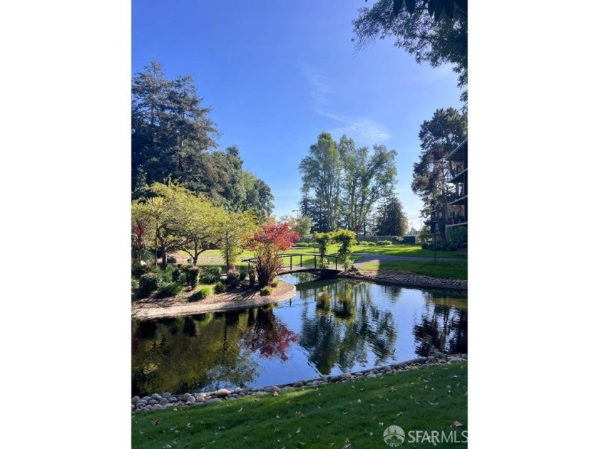 Highly Desirable Condo with Oversize Patio.This charming 1 - Beach Condo for sale in San Mateo, California on Beachhouse.com