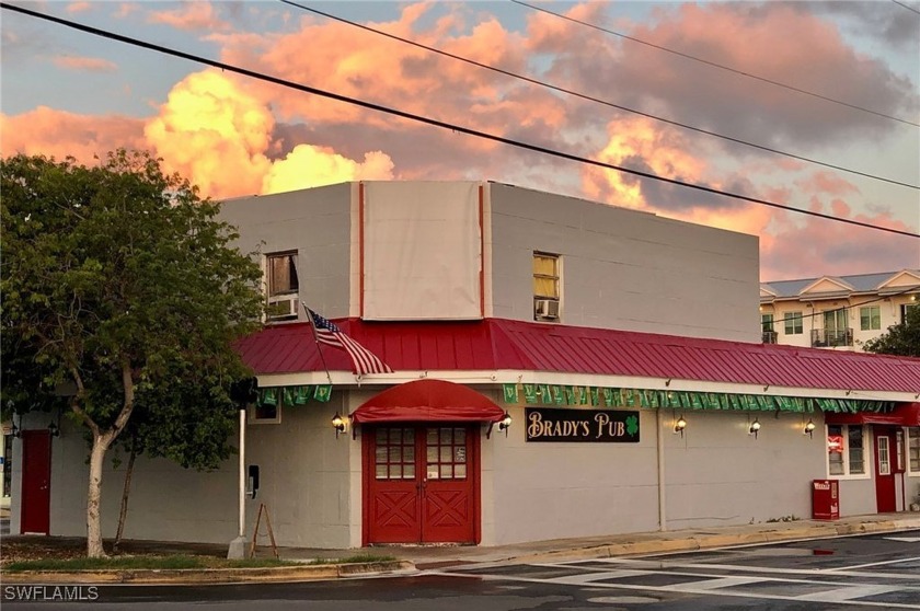 Business and Real Estate for sale: Popular Irish Bar/Restaurant - Beach Commercial for sale in Key West, Florida on Beachhouse.com