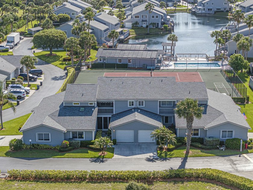 Welcome to this STUNNING turnkey townhome located in Breakers - Beach Townhome/Townhouse for sale in Hutchinson Island, Florida on Beachhouse.com