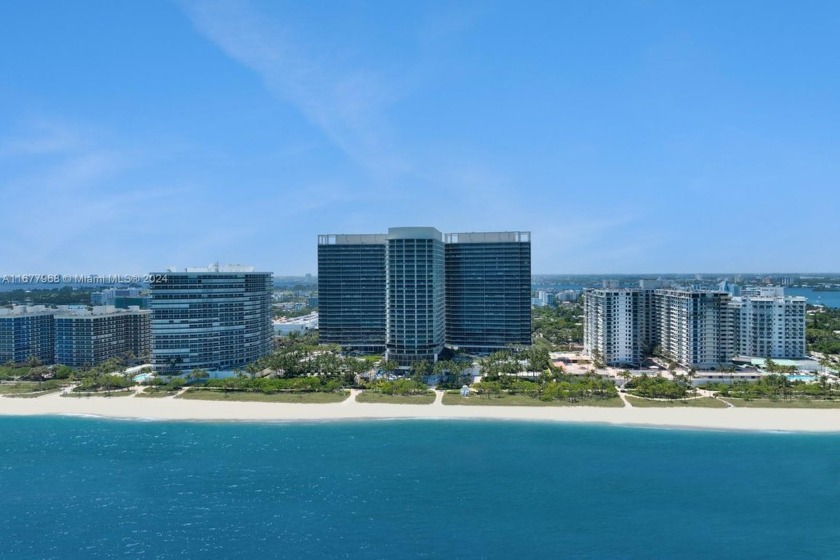 Welcome to Residence 501N, an exceptional corner flow-through - Beach Condo for sale in Bal Harbour, Florida on Beachhouse.com