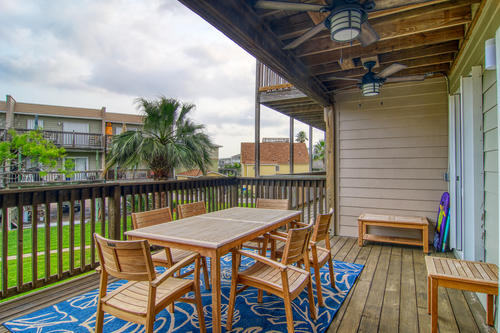 Come and relax after a day at the beach or - Beach Vacation Rentals in Port Aransas, Texas on Beachhouse.com