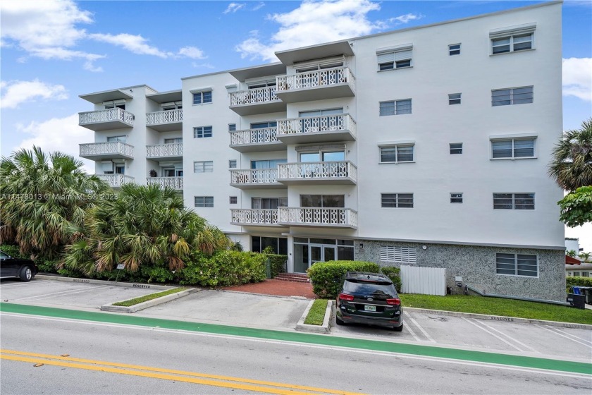 Just Listed in Bay Harbor Islands: Short Walk to Beach, Shopping - Beach Condo for sale in Bay Harbor Islands, Florida on Beachhouse.com