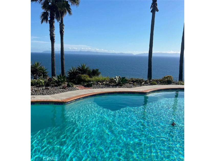 Welcome to your coastal retreat! This meticulously updated - Beach Home for sale in Rancho Palos Verdes, California on Beachhouse.com