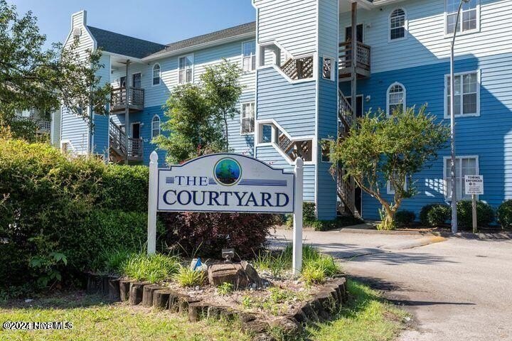 The Courtyard Condos make great for Primary or investment - Beach Condo for sale in Wilmington, North Carolina on Beachhouse.com