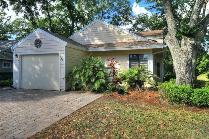 RARELY AVAILABLE CHARMING TURNKEY PATIO HOME in Pelican Pointe! - Beach Home for sale in Sebastian, Florida on Beachhouse.com