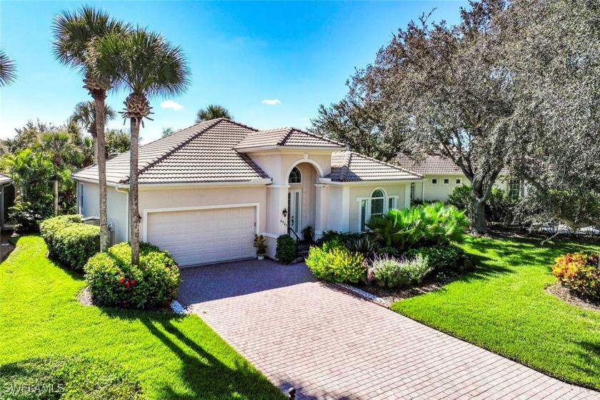 This super well maintained home in Crown Colony is located on a - Beach Home for sale in Fort Myers, Florida on Beachhouse.com