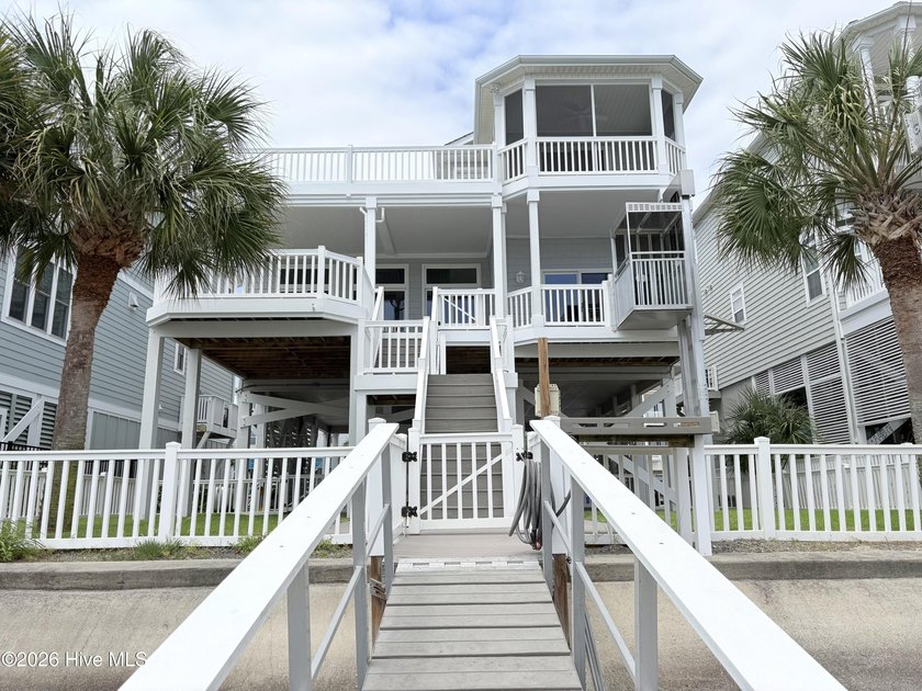 Luxurious Coastal Living in Ocean Isle Beach Experience the - Beach Condo for sale in Ocean Isle Beach, North Carolina on Beachhouse.com