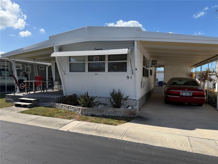 Fractional Ownership. This beautifully furnished mobile home - Beach Home for sale in Dunedin, Florida on Beachhouse.com