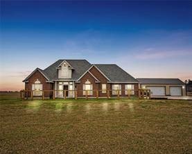 Beautiful newer custom brick home built in 2021 on 6 sprawling - Beach Home for sale in Bay City, Texas on Beachhouse.com