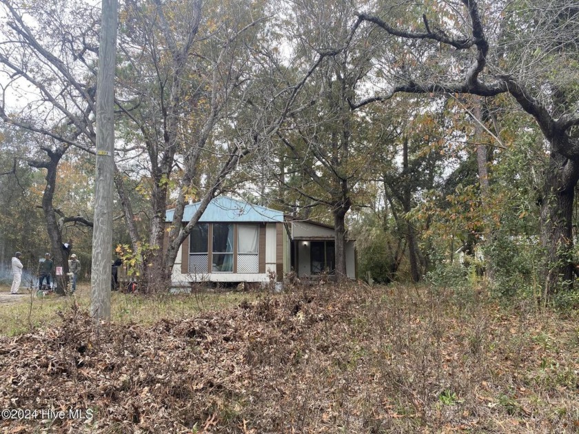 Attention Investors, Beach lovers and Anglers. 
This is priced - Beach Home for sale in Southport, North Carolina on Beachhouse.com