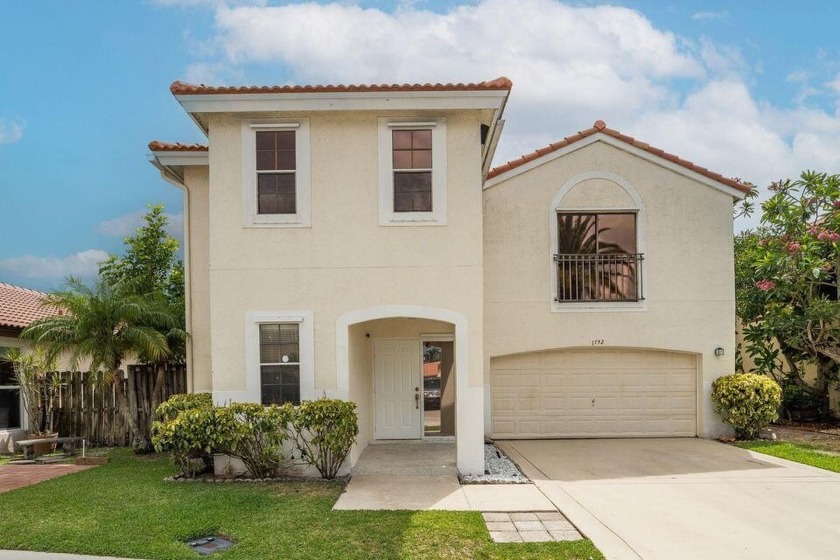 Welcome to your dream residence in the heart of - Beach Home for sale in Wellington, Florida on Beachhouse.com