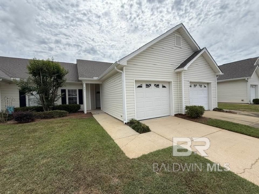 Charming 3-bedroom, 2-bath condo located in the gated community - Beach Condo for sale in Foley, Alabama on Beachhouse.com