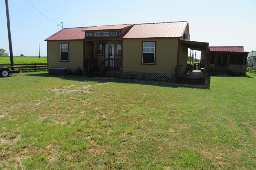 NICE ISOLATED PROPERTY, NICELY FINISHED.   BAMBOO WOOD FLORING - Beach Home for sale in Palacios, Texas on Beachhouse.com