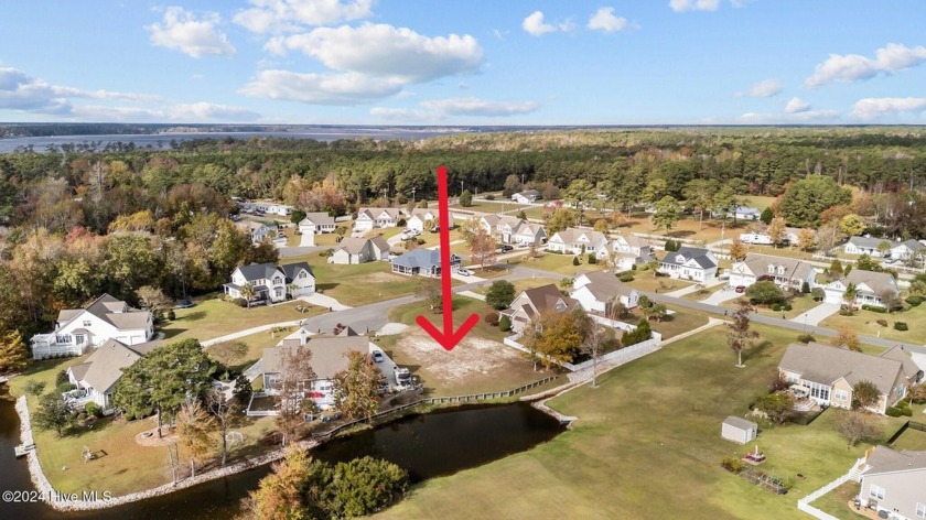 This homesite is a rare find in the gated waterfront community - Beach Lot for sale in Swansboro, North Carolina on Beachhouse.com