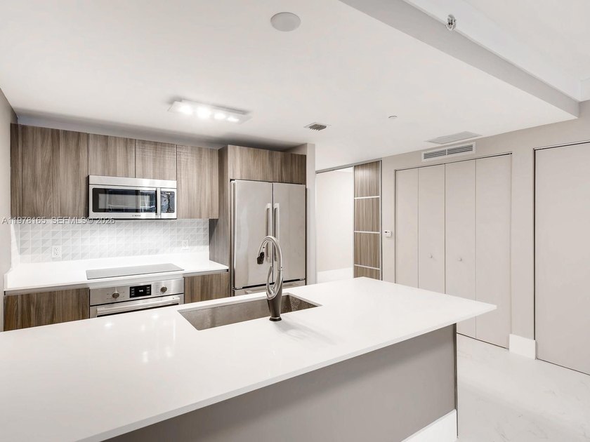 Looking for an Edgewater condo with bay views, flexible space - Beach Condo for sale in Miami, Florida on Beachhouse.com