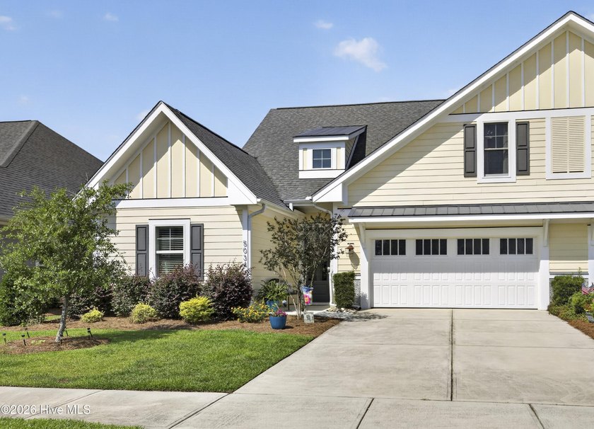 Welcome to this spacious and well-appointed 4-bedroom - Beach Townhome/Townhouse for sale in Leland, North Carolina on Beachhouse.com