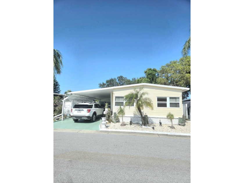Welcome to your new beach home,,, Very Nice Fully Furnished 2 - Beach Home for sale in St. Pete, Florida on Beachhouse.com