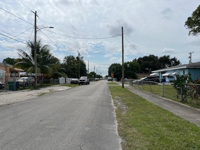 GREAT OPPORTUNITY FOR INVESTORS. Zoned Residential. his lot - Beach Lot for sale in Miami, Florida on Beachhouse.com