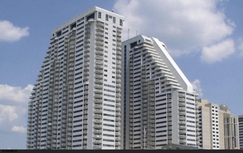 This is truly a one-of-a-kind beach front unit and they do not - Beach Condo for sale in Atlantic City, New Jersey on Beachhouse.com