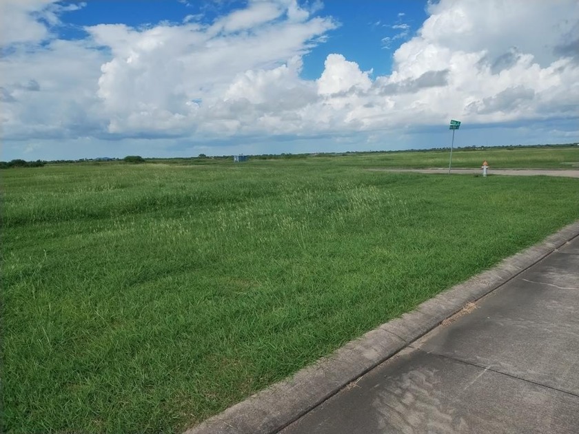 Great place to build your dream home. Property is a corner lot - Beach Lot for sale in Palacios, Texas on Beachhouse.com