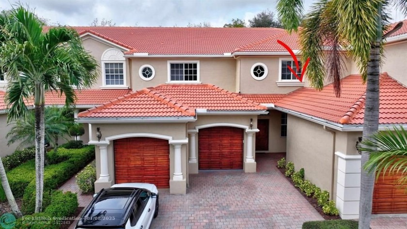 **First-Floor, Corner Coach Home** This spacious home in the - Beach Condo for sale in Delray Beach, Florida on Beachhouse.com