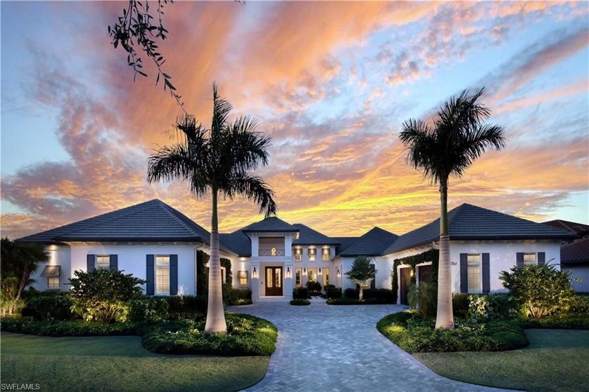 IMMEDIATE GOLF MEMBERSHIP AVAILABLE! An exceptional single-level - Beach Home for sale in Naples, Florida on Beachhouse.com