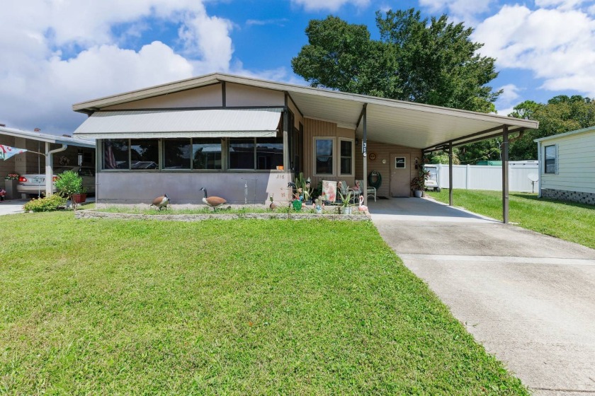 This 2 Bedroom 2 Bath home has lot of custom cabinets and - Beach Home for sale in Daytona Beach, Florida on Beachhouse.com