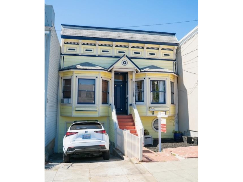 Welcome to 340 Munich Street, San Francisco, CA 94112  a - Beach Home for sale in San Francisco, California on Beachhouse.com