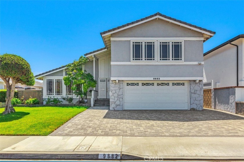 Welcome to this gorgeous Park Huntington expanded and reimagined - Beach Home for sale in Huntington Beach, California on Beachhouse.com