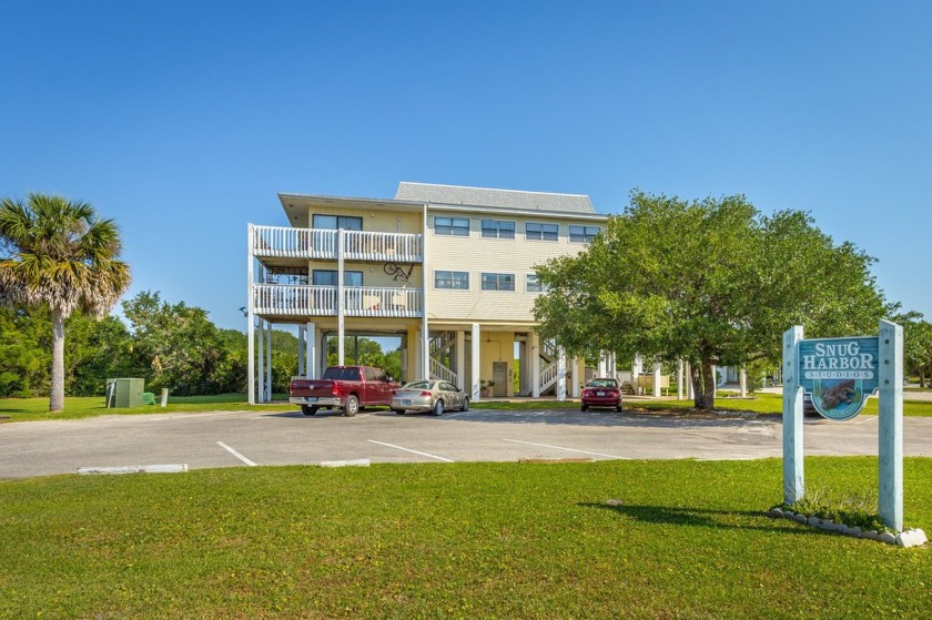 Gorgeous lake views at popular coastal, golf cart community - Beach Condo for sale in Crawfordville, Florida on Beachhouse.com