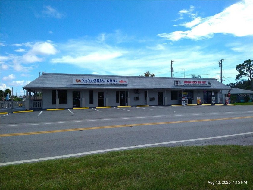 Waterfront Commercial Investment Property. This 5-unit - Beach Commercial for sale in Hudson, Florida on Beachhouse.com