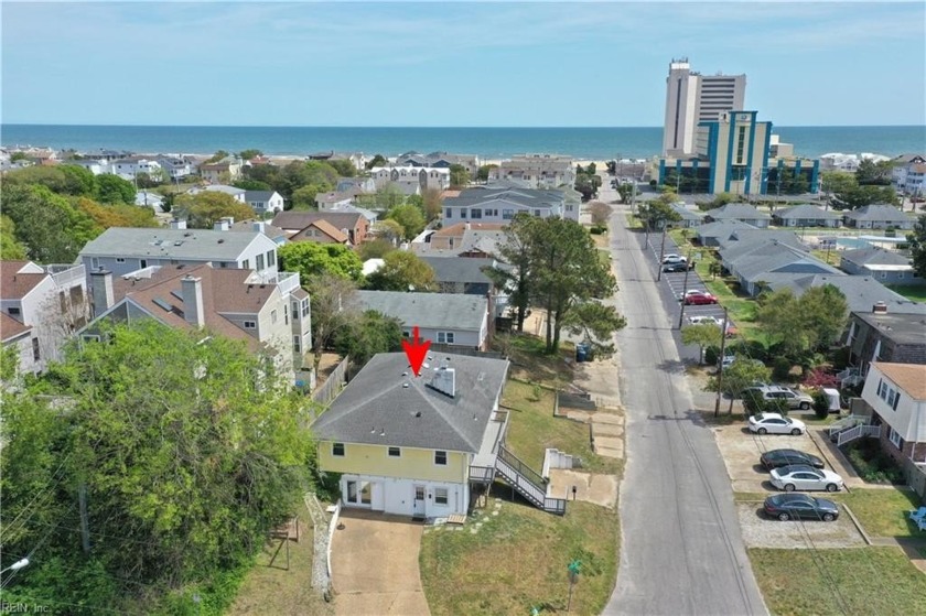 Location, location, location! Welcome to 5703 Holly Rd at the - Beach Condo for sale in Virginia Beach, Virginia on Beachhouse.com