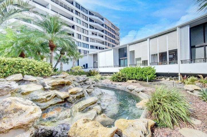 UNIT IS OFFERED AT LOWEST PRICE IN BUILDING AS IT IS  ORIGINAL - Beach Condo for sale in South Palm Beach, Florida on Beachhouse.com