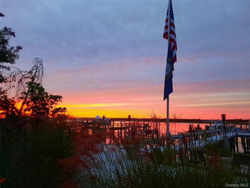 Open Bayfront 5/6 bedroom 3 full bath magnificent east Atlantic - Beach Home for sale in Long Beach, New York on Beachhouse.com