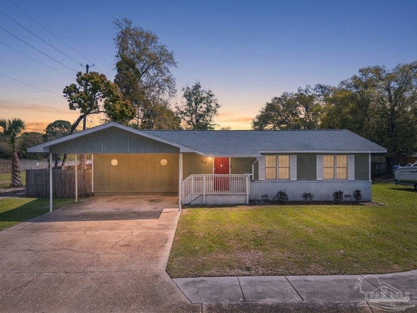 Exciting chance to reside in the sought-after Waterfront - Beach Home for sale in Pensacola, Florida on Beachhouse.com