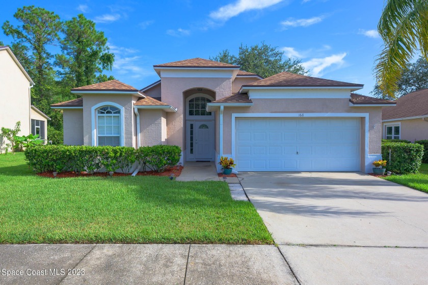 Welcome to this lovely well maintained 3 bedroom 2 bathroom home - Beach Home for sale in Daytona Beach, Florida on Beachhouse.com