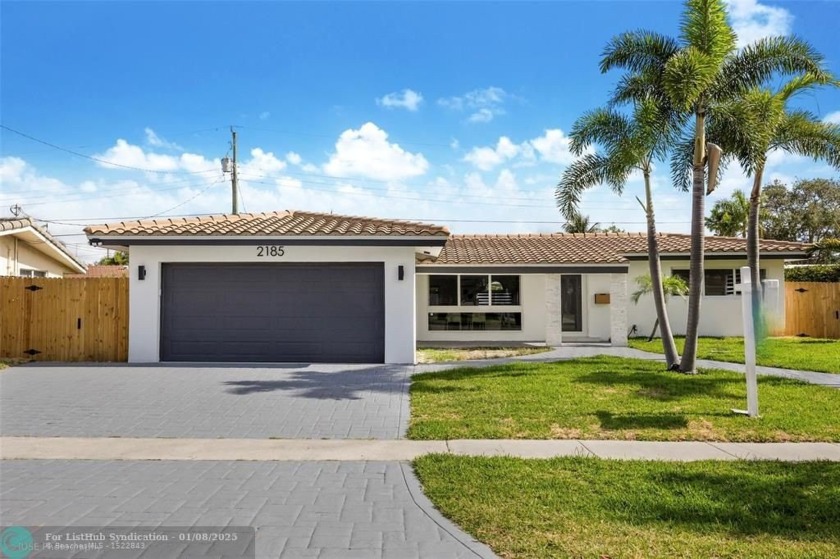 Beautifully updated 3 bed/2 bath home in the desirable - Beach Home for sale in Fort Lauderdale, Florida on Beachhouse.com