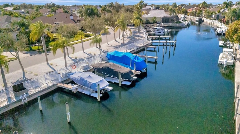 Prepare to be AMAZED! This totally renovated, custom-designed - Beach Home for sale in Bradenton, Florida on Beachhouse.com