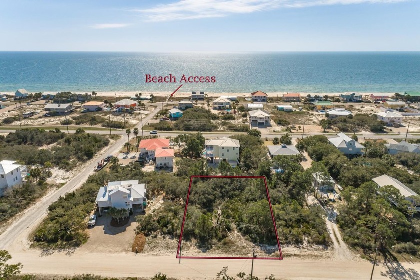 Awesome lot on St George Island located less than 1,000 feet - Beach Lot for sale in St. George Island, Florida on Beachhouse.com