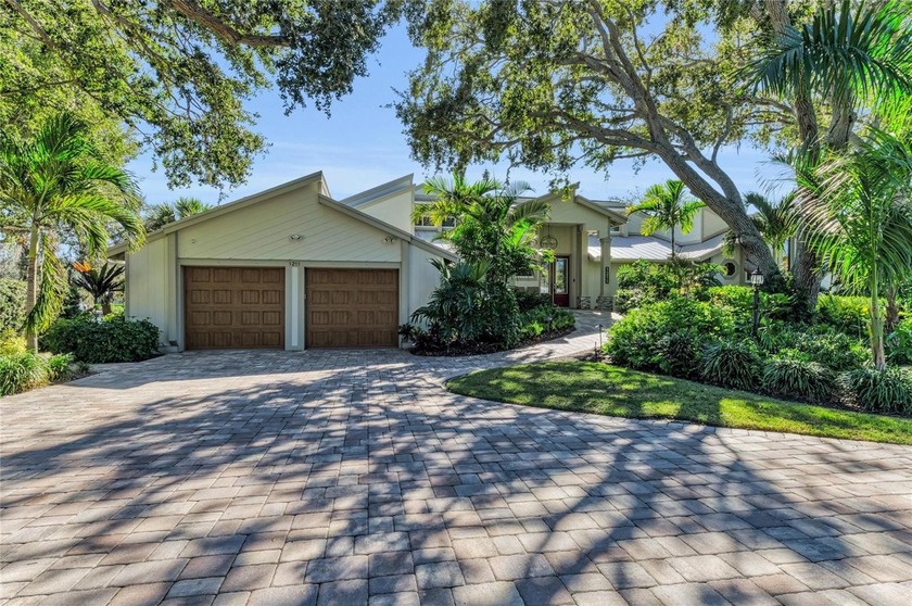WHERE SMART MONEY MEETS EXCEPTIONAL LIVING...Make an awesome - Beach Home for sale in Bradenton, Florida on Beachhouse.com