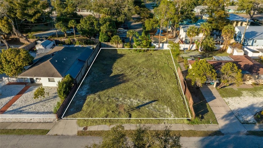 An exceptional opportunity to build in one of Sarasota's most - Beach Lot for sale in Sarasota, Florida on Beachhouse.com