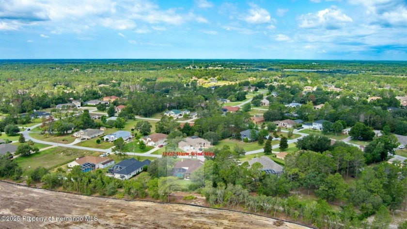 ?? Florida Living at Its Finest - Woodland Waters Pool Home in - Beach Home for sale in Weeki Wachee, Florida on Beachhouse.com