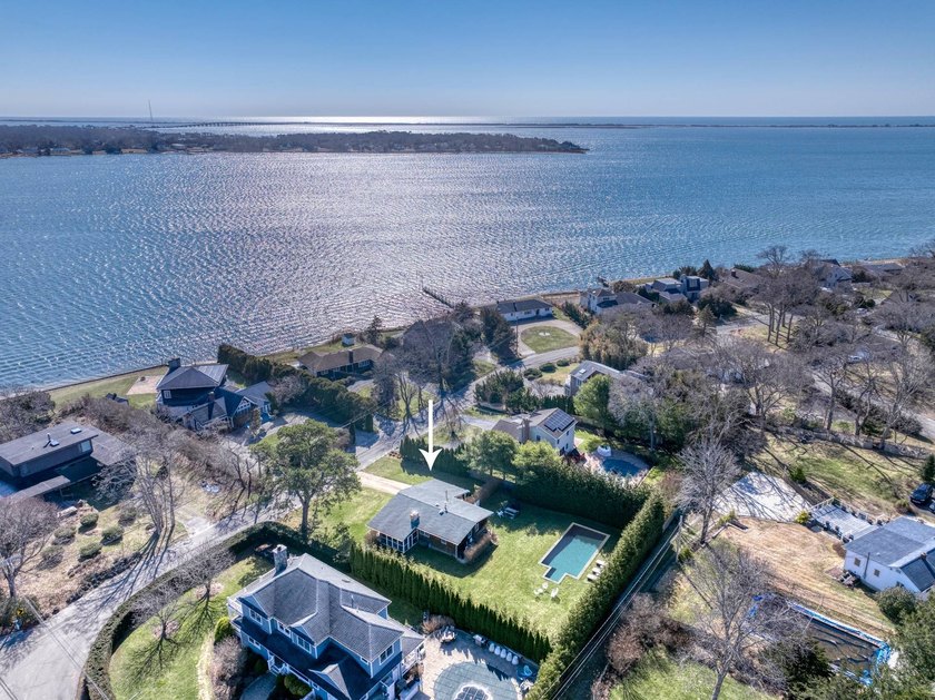 Enjoy relaxed, coastal living in this 3-bedroom, 2-bath - Beach Home for sale in Hampton Bays, New York on Beachhouse.com