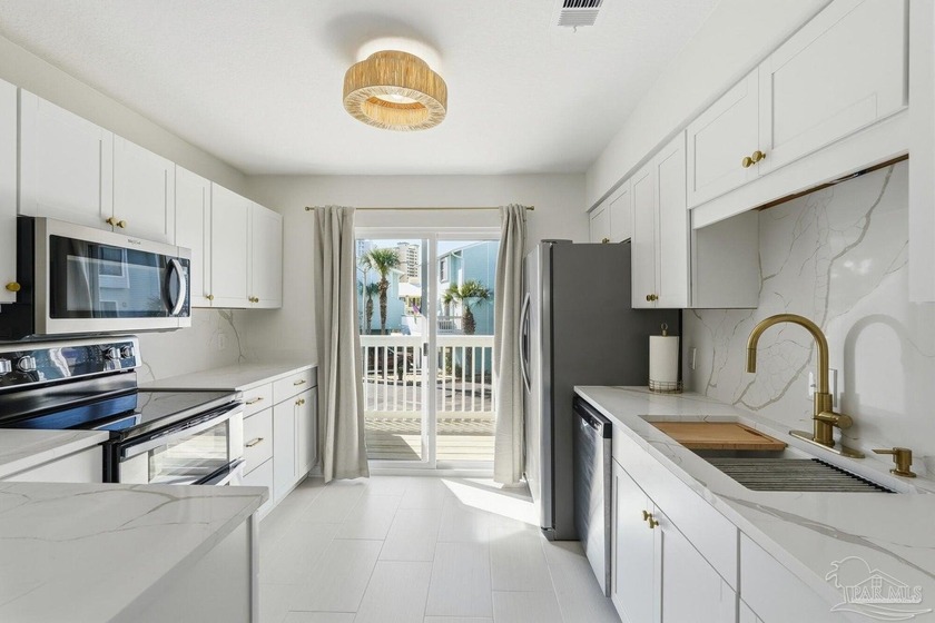 Newly upgraded and move-in ready townhome offering stunning - Beach Home for sale in Navarre Beach, Florida on Beachhouse.com