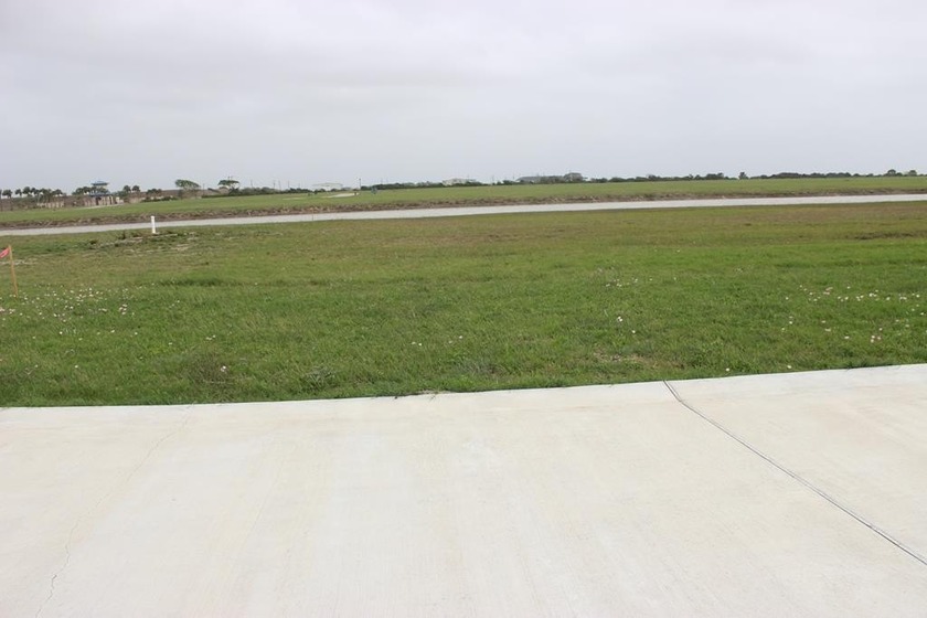 CANAL lot on Tres Palacios Bay.  Clubhouse, Pool, Playground - Beach Lot for sale in Palacios, Texas on Beachhouse.com